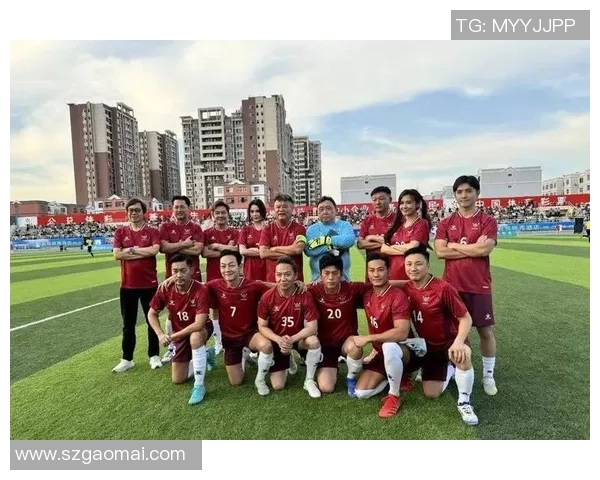 香港足球明星全景回顾与成就展示合集